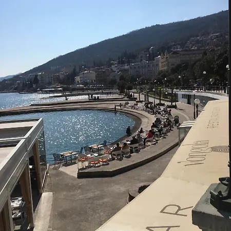 Andreja, Center Appartement Opatija