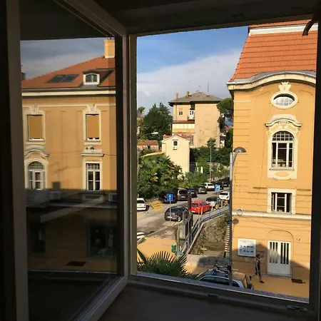 Andreja, Center Apartman