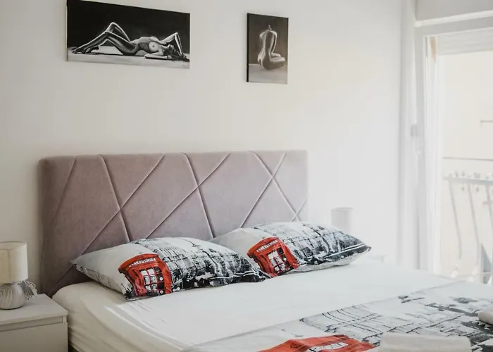 Andreja, Center * أوباتيا