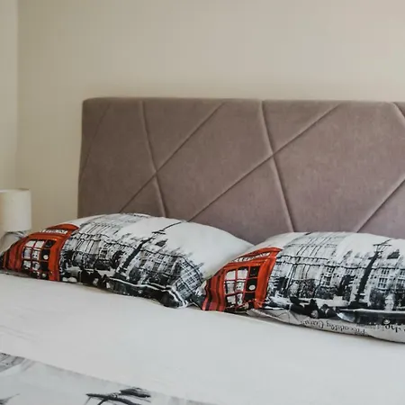 Andreja, Center Lejlighed