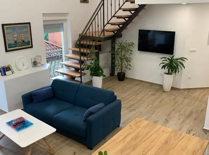 Apartment Andreja, Center