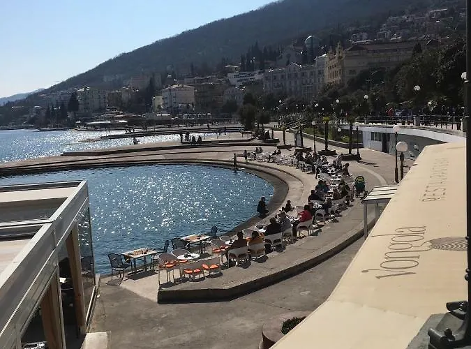 Andreja, Center Apartman Opatija