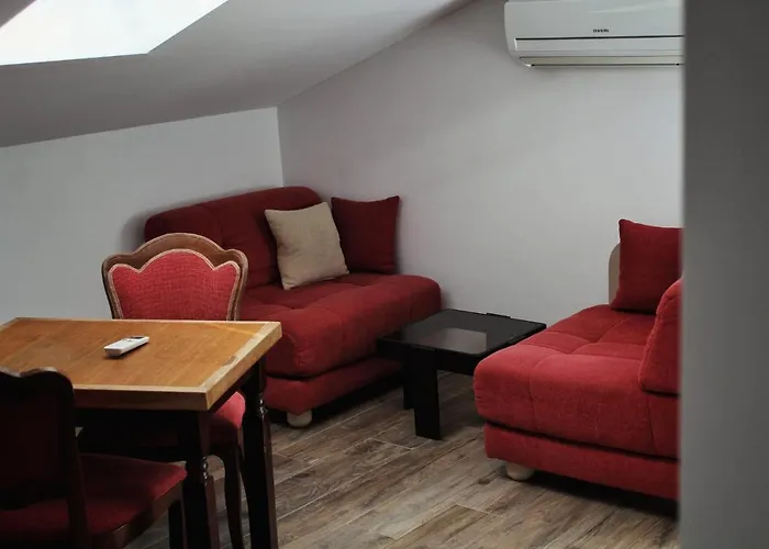 Andreja, Center * Опатия